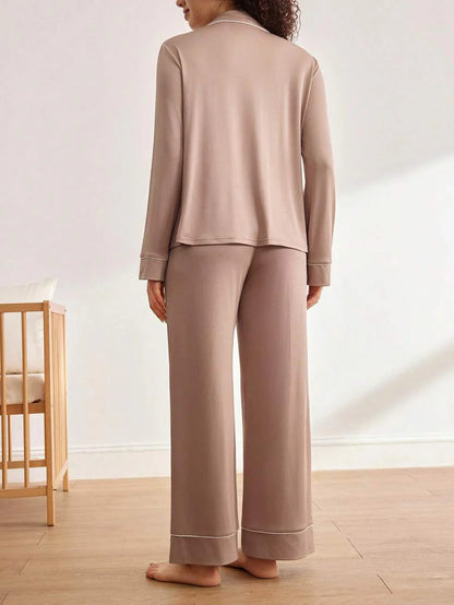 Maternity Nursing Sleepwear Set - Black Colorblock Long Sleeve Top and Pants - Casual 2 Piece Nursing Pajamas for Fall and Winter