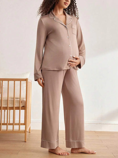 Maternity Nursing Sleepwear Set - Black Colorblock Long Sleeve Top and Pants - Casual 2 Piece Nursing Pajamas for Fall and Winter