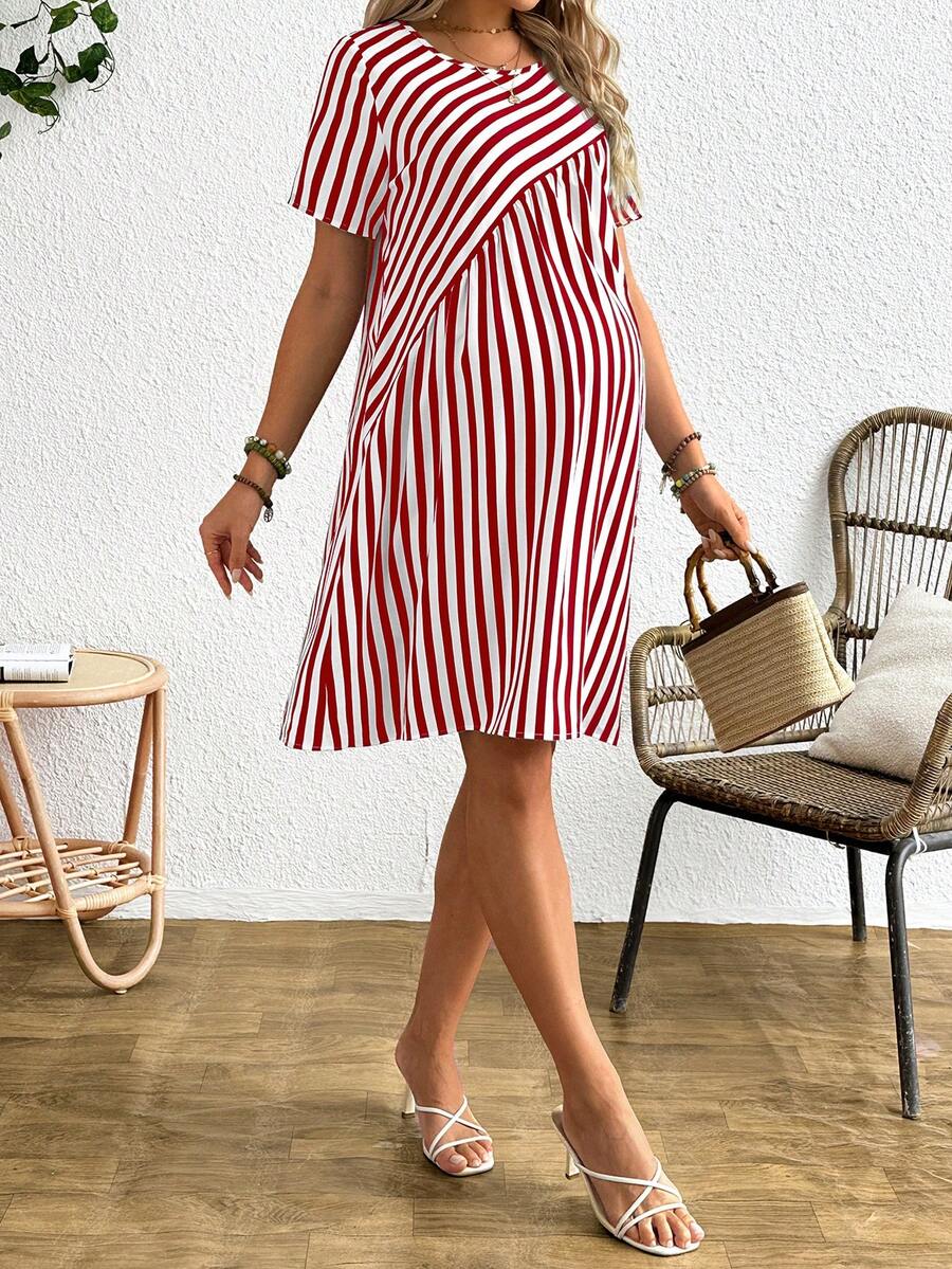 Maternity Short Sleeve Striped A-Line Dress Round Neck Button Detail Casual Blue and White Short Summer Dress