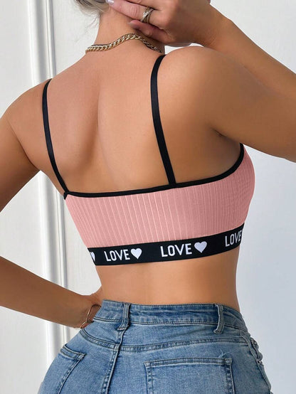 Maternity Nursing Cami Crop Top - Black Letter & Heart Print Sleeveless Wireless Bralette for Daily Comfort & Breastfeeding