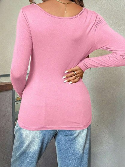 Maternity White Scoop Neck Long Sleeve Fitted T-Shirt - Slim Fit Knitted Pregnancy Top for Casual Daily Wear