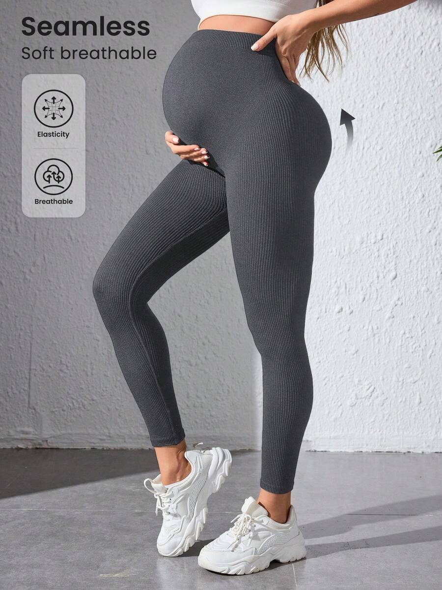 Maternity Sports Leggings - Seamless, High Waist, Cropped, Medium Stretch, Black