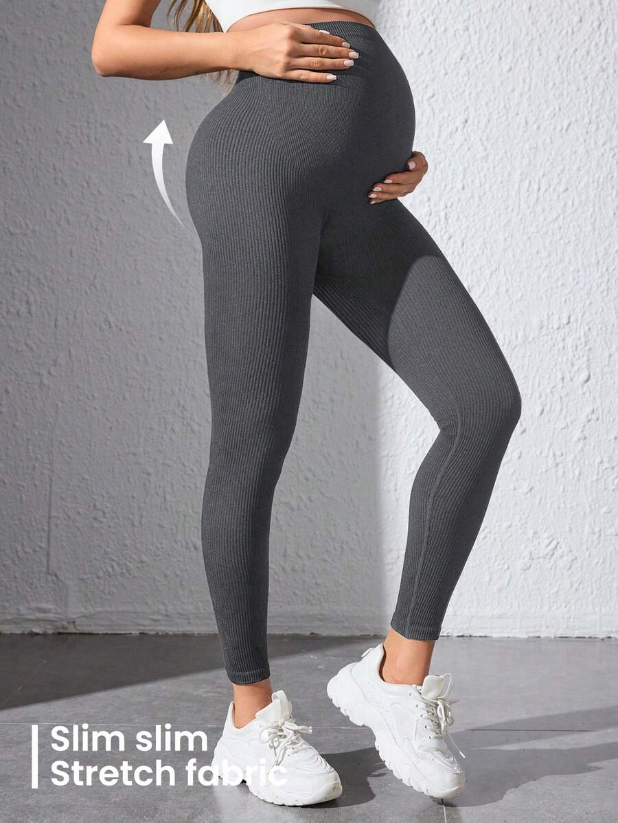 Maternity Sports Leggings - Seamless, High Waist, Cropped, Medium Stretch, Black