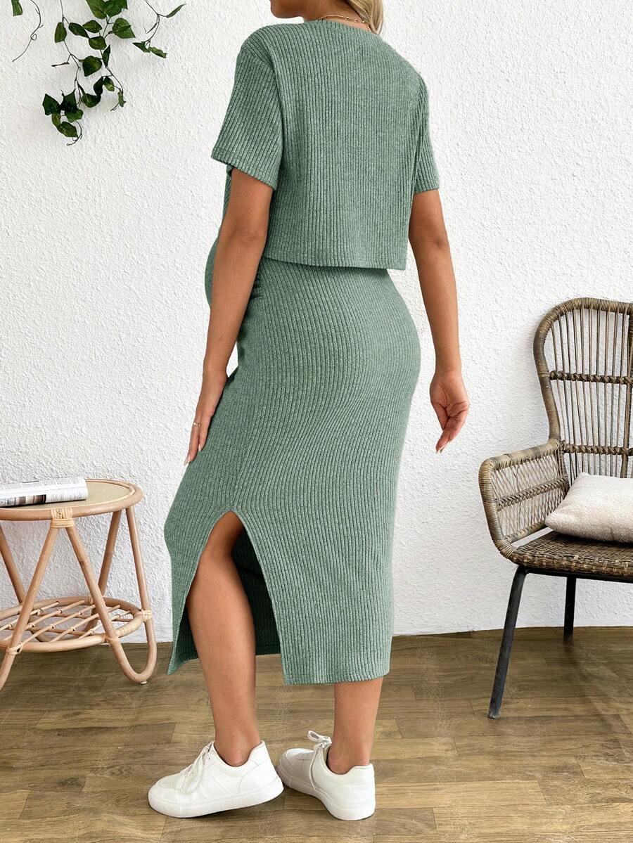 Maternity 2-Piece Set - Round Neck Crop Tee & Split Long Skirt, Apricot
