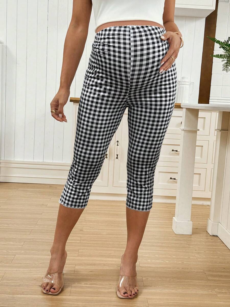 Maternity Clothes Maternity Bottoms Casual Summer Adjustable Waistband, Lace Trim At The Waistband, Black And White Checkered Maternity Leggings With A Three-Quarter Length Split. Checkered Pattern.