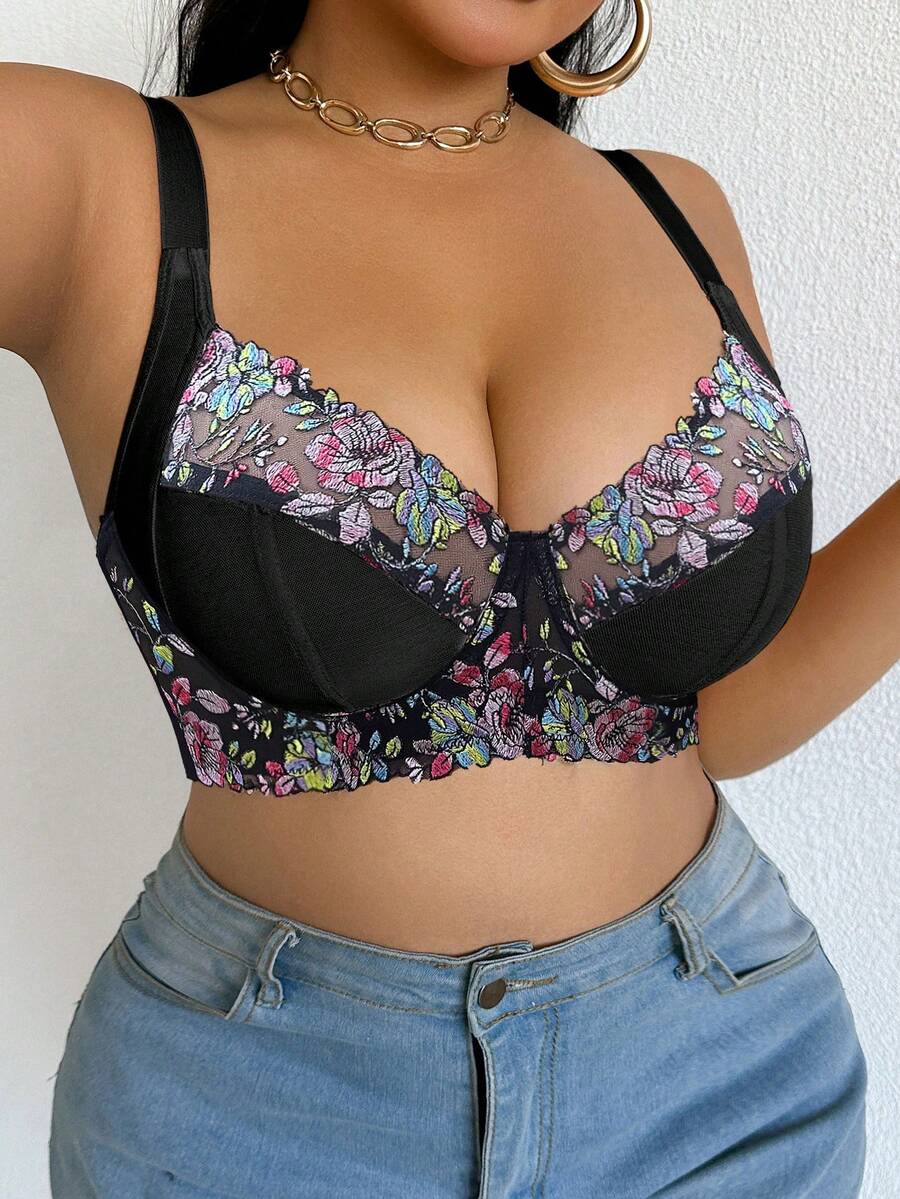 Plus Size Elegant Floral Embroidery Underwire Bra