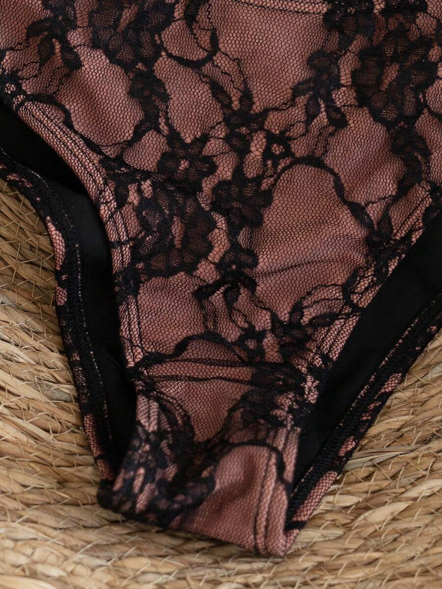 Swim Vcay 2026 Spring/Summer Women's Spaghetti Strap Halter Neck Black Base White Polka Dot Random Print Sweet Cute Side High Cut Bikini Swimwear 2-Piece Set Vacation Bikini Set Pink Bikini Set High Leg Bikini Set Modest Bikini Set Bikini Set