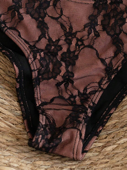 Swim Vcay 2026 Spring/Summer Women's Spaghetti Strap Halter Neck Black Base White Polka Dot Random Print Sweet Cute Side High Cut Bikini Swimwear 2-Piece Set Vacation Bikini Set Pink Bikini Set High Leg Bikini Set Modest Bikini Set Bikini Set