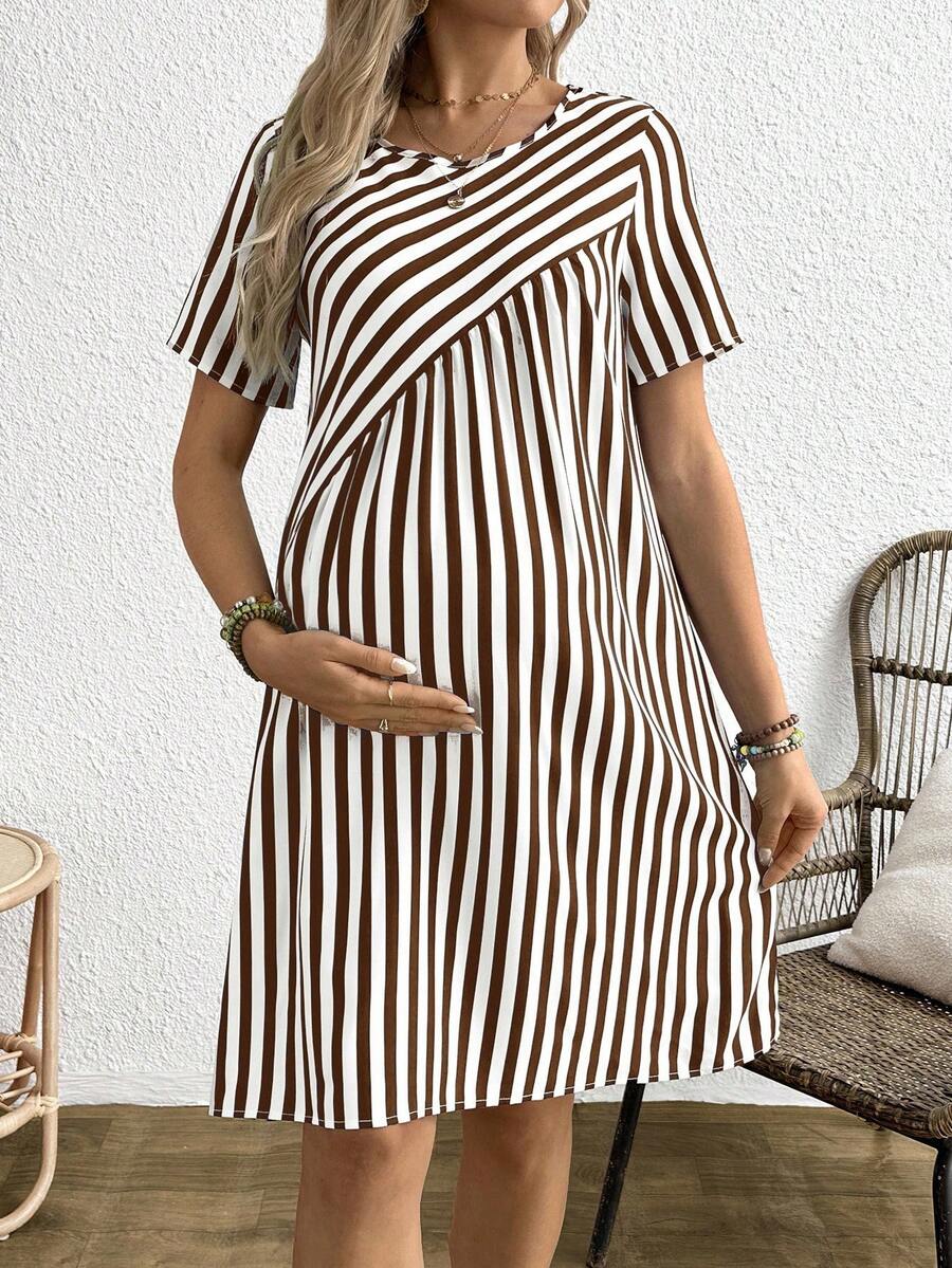 Maternity Short Sleeve Striped A-Line Dress Round Neck Button Detail Casual Blue and White Short Summer Dress