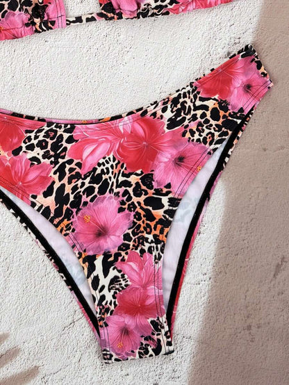Swim Vcay 2026 Spring/Summer Women's Spaghetti Strap Halter Neck Black Base White Polka Dot Random Print Sweet Cute Side High Cut Bikini Swimwear 2-Piece Set Vacation Bikini Set Pink Bikini Set High Leg Bikini Set Modest Bikini Set Bikini Set