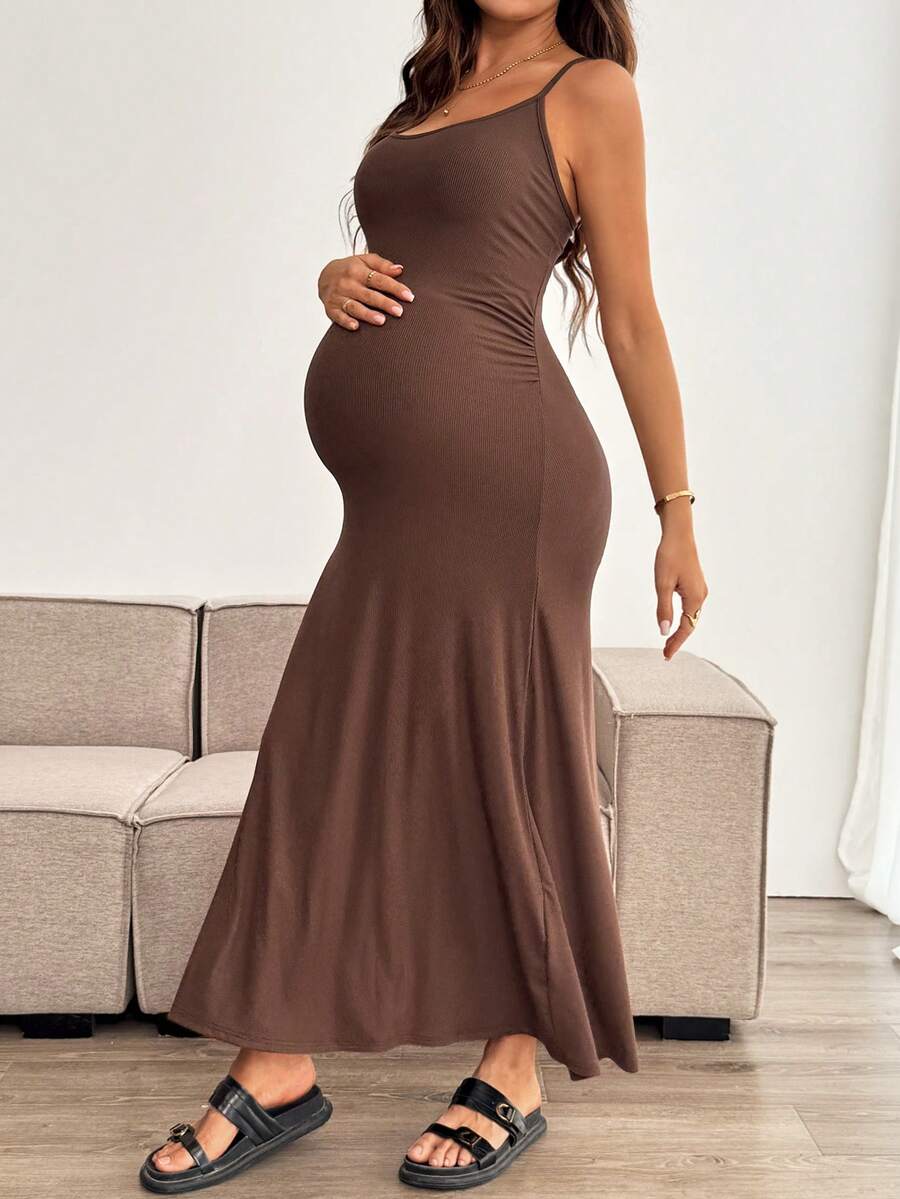 Maternity Solid Color Mermaid Hem Fitted Camisole Dress
