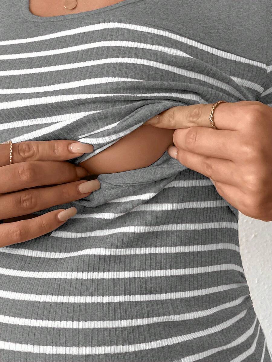 Maternity Colorblock Striped Short Sleeve Nursing T-Shirt - Slim Fit Rib-Knit Breastfeeding Scoop Neck Top