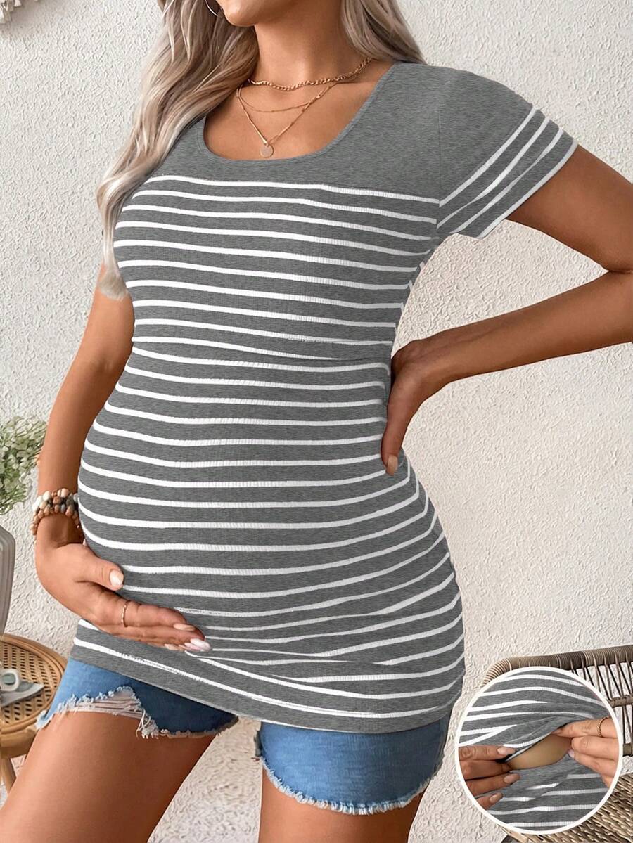 Maternity Colorblock Striped Short Sleeve Nursing T-Shirt - Slim Fit Rib-Knit Breastfeeding Scoop Neck Top
