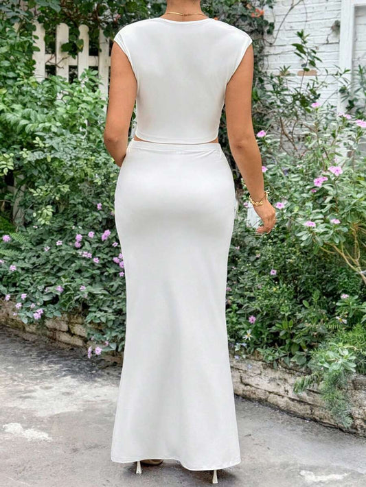 Maternity Clothes Maternity Co-Ord Set 2pcs Maternity Solid Color Sweetheart Cropped Top & Skirt Set Vacation White