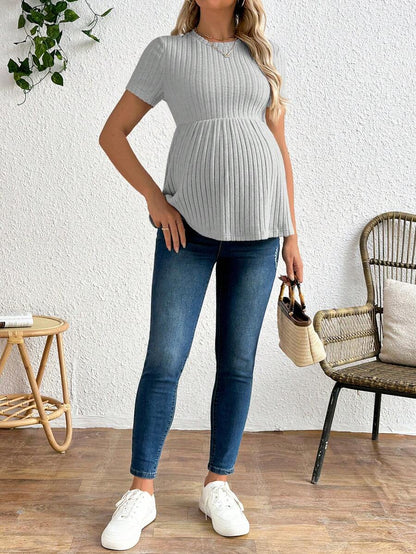 Maternity Rib Knit Ruffle Hem Top Black Round Neck Short Sleeve Slim Fit Casual Flared Tee Shirt for Daily Wear