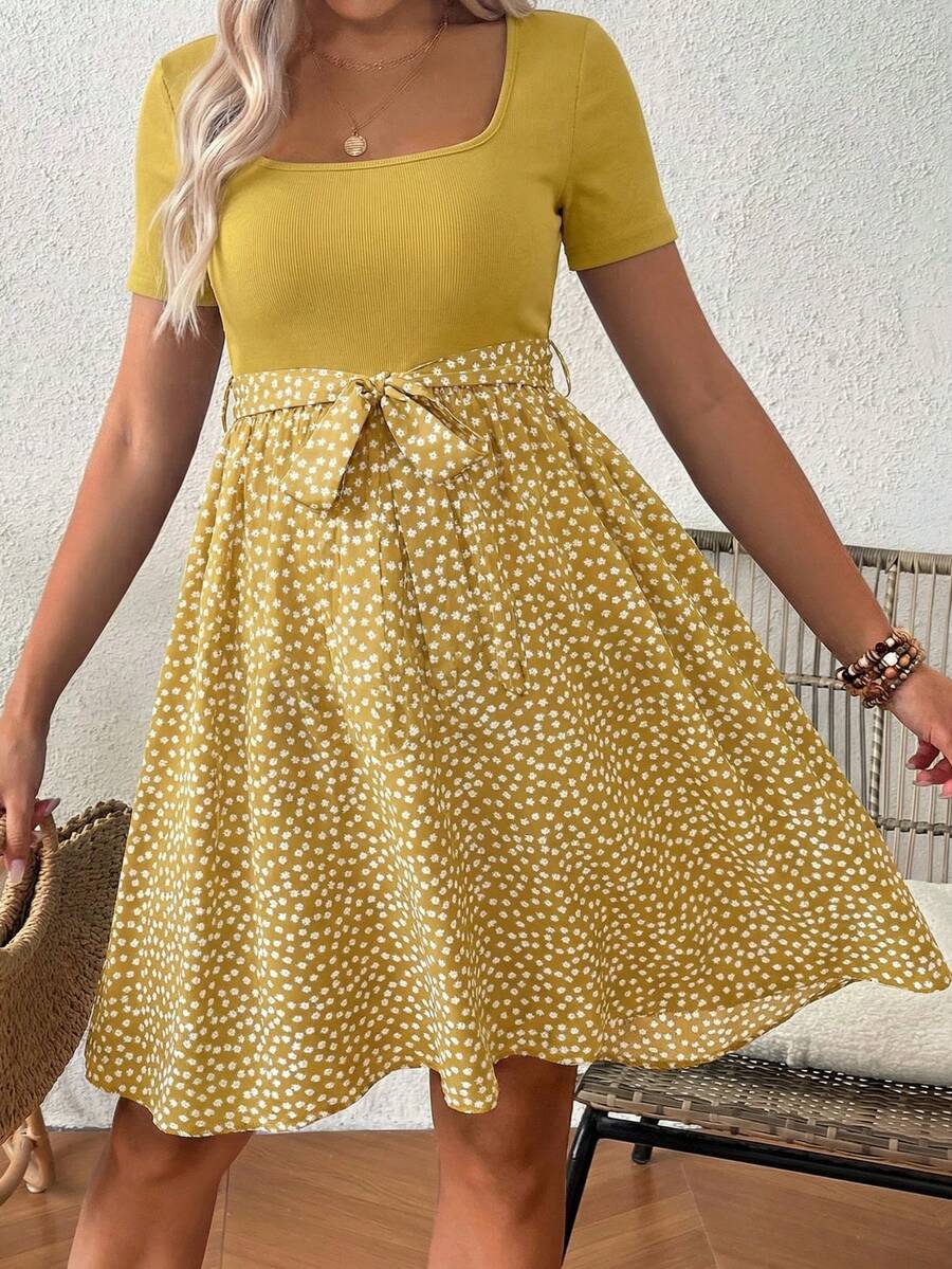 Green Ditsy Floral Maternity Summer Dress - Square Neck Short Sleeve A-Line High Waist Casual Beach Mini Dress
