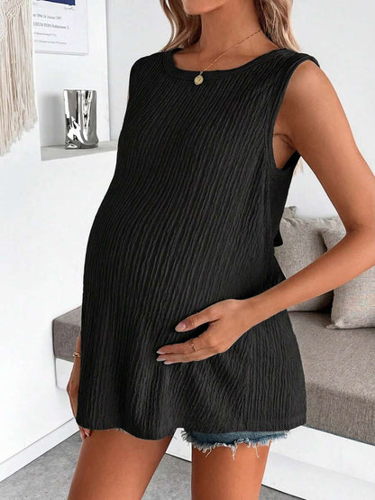 Maternity Black Open Back Camisole with Bow Detail Summer Sleeveless Maternity Tank Top for Beach and Casual Everyday Wear