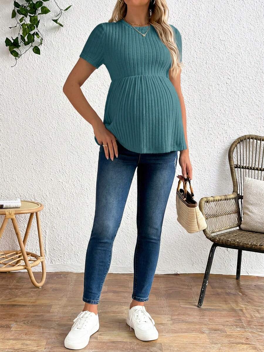 Maternity Rib Knit Ruffle Hem Top Black Round Neck Short Sleeve Slim Fit Casual Flared Tee Shirt for Daily Wear
