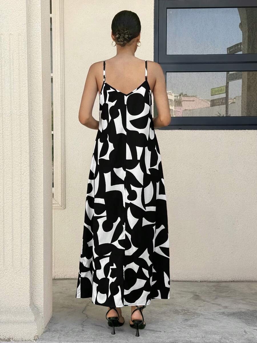 Black and White Geometric Print Maternity Cami Dress - V-Neck Spaghetti Strap Sleeveless Flared Beach Maxi Dress for Pregnancy