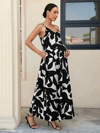 Black and White Geometric Print Maternity Cami Dress - V-Neck Spaghetti Strap Sleeveless Flared Beach Maxi Dress for Pregnancy