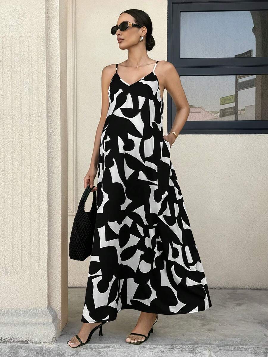 Black and White Geometric Print Maternity Cami Dress - V-Neck Spaghetti Strap Sleeveless Flared Beach Maxi Dress for Pregnancy
