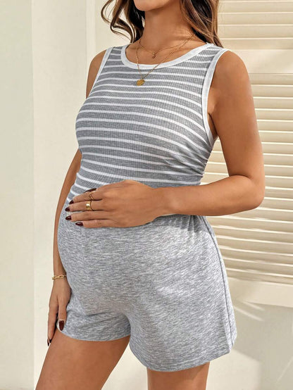 Gray Maternity Two-Piece Set – Soft Casual Summer Outfit