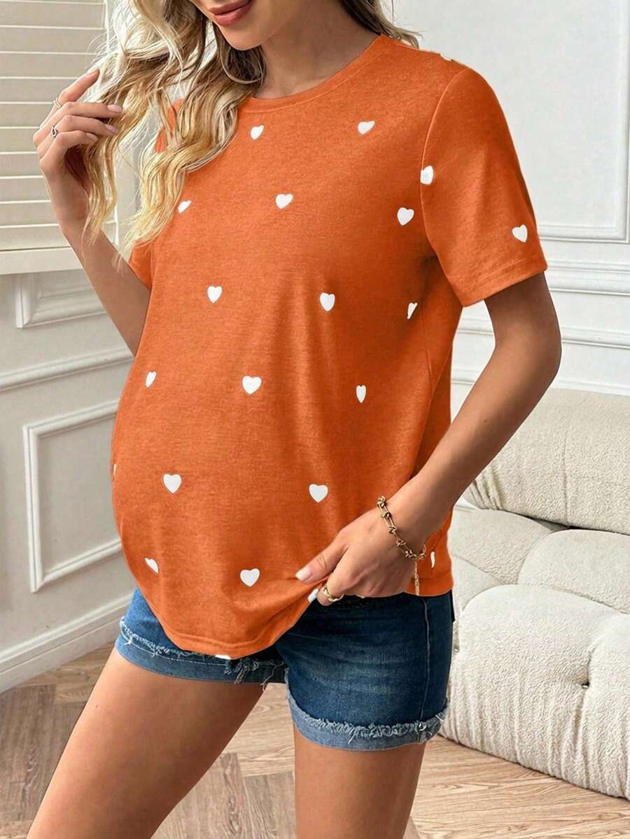 Maternity Heart Print Short Sleeve Round Neck T-Shirt White Knit Casual Summer Top for Valentine's Day and Daily Wear
