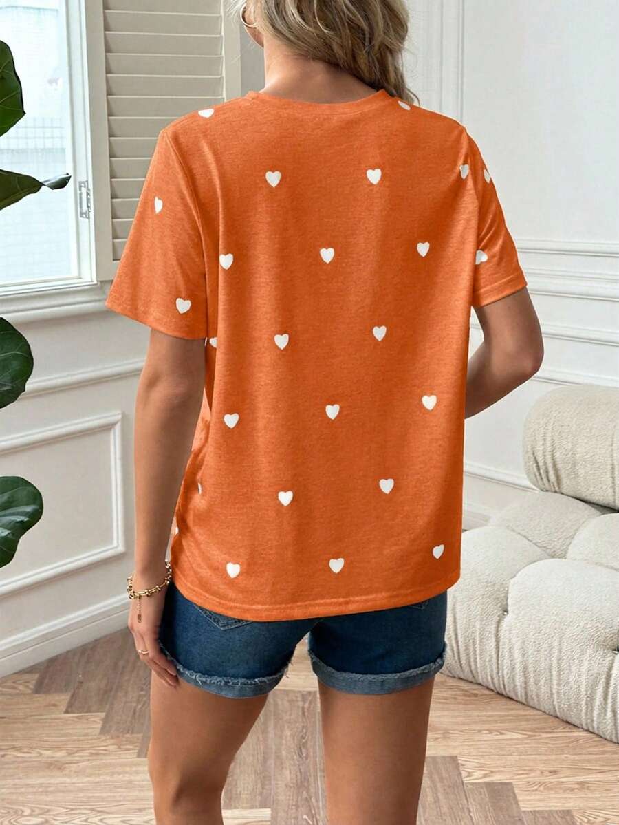 Maternity Heart Print Short Sleeve Round Neck T-Shirt White Knit Casual Summer Top for Valentine's Day and Daily Wear