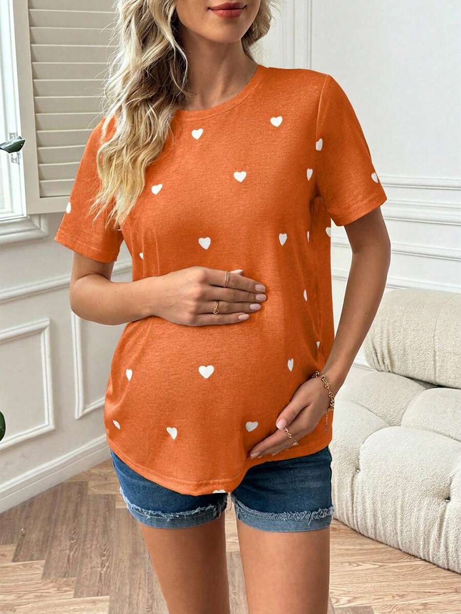 Maternity Heart Print Short Sleeve Round Neck T-Shirt White Knit Casual Summer Top for Valentine's Day and Daily Wear
