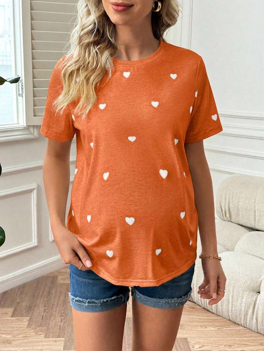 Maternity Heart Print Short Sleeve Round Neck T-Shirt White Knit Casual Summer Top for Valentine's Day and Daily Wear
