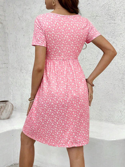 Green Ditsy Floral V Neck Short Sleeve Maternity Nursing Dress Slim Fit Short Flared Beach Vacation Wrap Style Knit Dress
