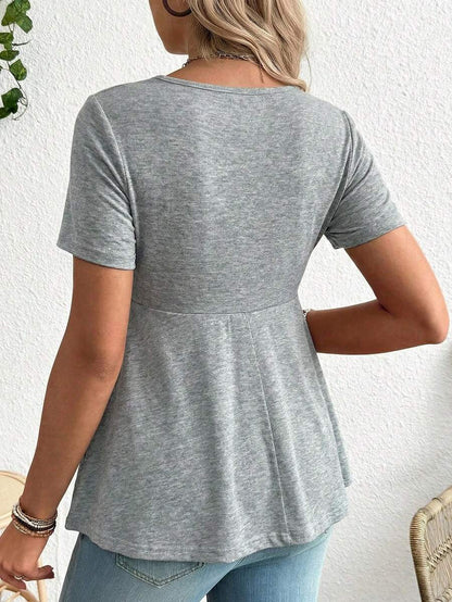 Maternity V-Neck Long Sleeve T-Shirt - Slim Fit Ruched Ruffle Hem Knitted Casual Top for Beach and Daily Wear