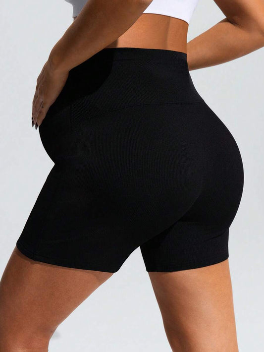 Black Ultra High Waist Maternity Bike Shorts – Elastic Tummy Control Performance Yoga Shorts with Pockets for Pregnancy & Activewear