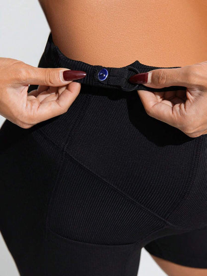 Black Ultra High Waist Maternity Bike Shorts – Elastic Tummy Control Performance Yoga Shorts with Pockets for Pregnancy & Activewear