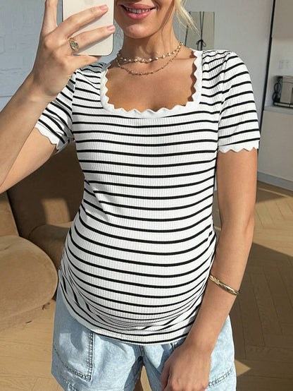 Maternity Striped Short Sleeve Scoop Neck T-Shirt with Scalloped Shell Trim White Casual Summer Pregnancy Tee Slim Fit Medium Stretch