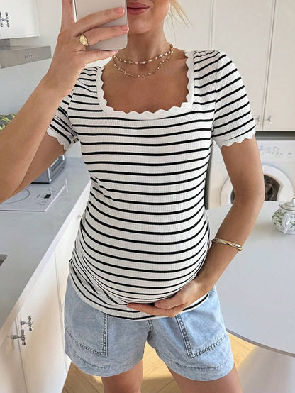 Maternity Striped Short Sleeve Scoop Neck T-Shirt with Scalloped Shell Trim White Casual Summer Pregnancy Tee Slim Fit Medium Stretch