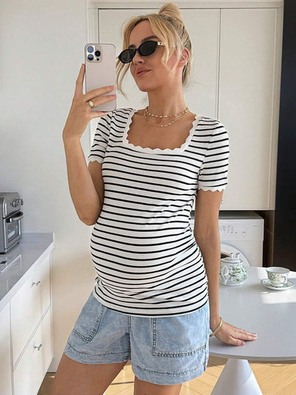 Maternity Striped Short Sleeve Scoop Neck T-Shirt with Scalloped Shell Trim White Casual Summer Pregnancy Tee Slim Fit Medium Stretch