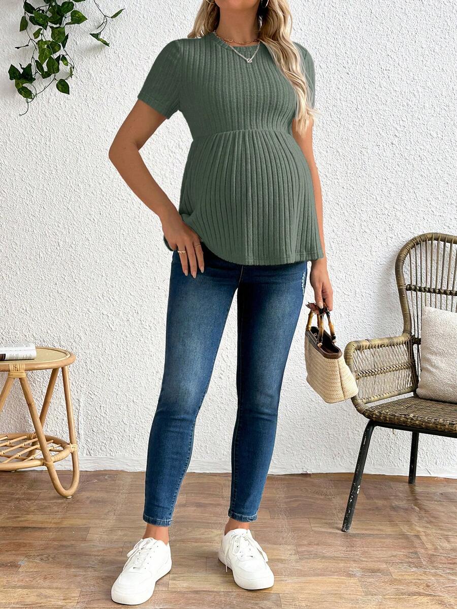 Maternity Rib Knit Ruffle Hem Top Black Round Neck Short Sleeve Slim Fit Casual Flared Tee Shirt for Daily Wear