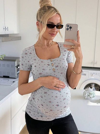 Maternity Grey Ditsy Floral Square Neck Short Sleeve T-Shirt - Slim Fit Knitted Summer Top for Pregnant Women
