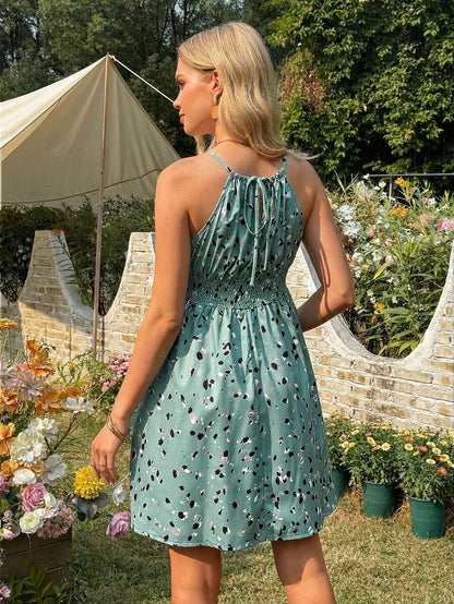 Women's Summer Waist Cinched Maternity Vacation Date Ditsy Floral Sleeveless Spaghetti Strap Dress