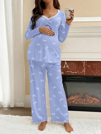 Apricot Maternity Bow Print 2-Piece Pajama Set - Long Sleeve Scoop Neck Top and Cropped Pants - Casual Soft Knit Lounge Set for Women