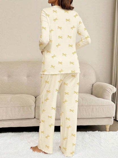 Apricot Maternity Bow Print 2-Piece Pajama Set - Long Sleeve Scoop Neck Top and Cropped Pants - Casual Soft Knit Lounge Set for Women