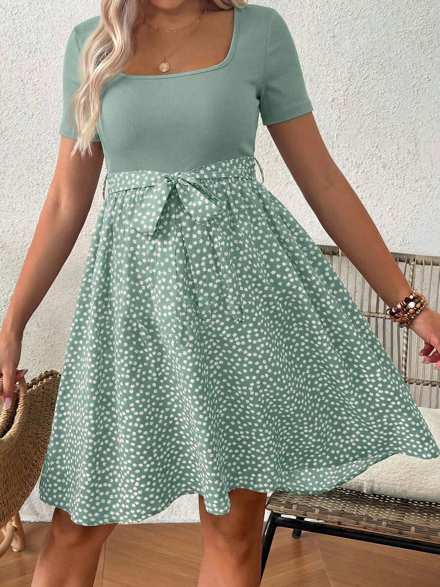 Green Ditsy Floral Maternity Summer Dress - Square Neck Short Sleeve A-Line High Waist Casual Beach Mini Dress