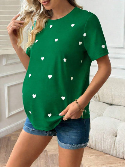 Maternity Heart Print Short Sleeve Round Neck T-Shirt in Mauve Purple, Casual Asymmetrical Hem Pregnancy Top for Valentine's Day