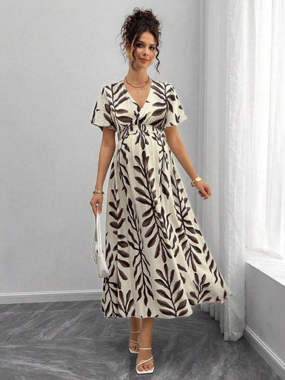 Maternity All-Over Print Shirred Casual Short Sleeve Dress