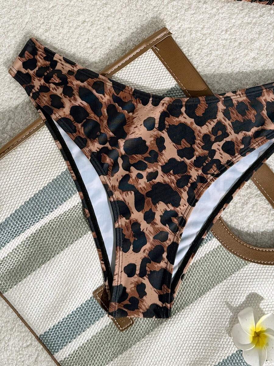 Swim Vcay 2026 Spring/Summer Women's Spaghetti Strap Halter Neck Black Base White Polka Dot Random Print Sweet Cute Side High Cut Bikini Swimwear 2-Piece Set Vacation Bikini Set Pink Bikini Set High Leg Bikini Set Modest Bikini Set Bikini Set