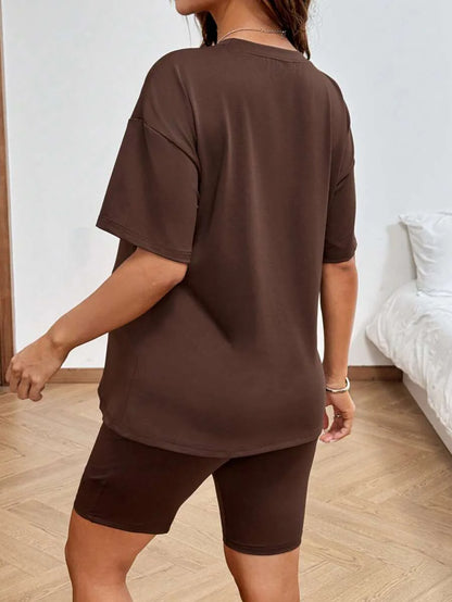 Maternity Summer Two Piece Lounge Set Brown Mama Print Loose Tee and Adjustable Elastic Cycling Shorts Casual Holiday Outfit