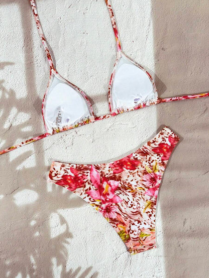 Swim Vcay 2026 Spring/Summer Women's Spaghetti Strap Halter Neck Black Base White Polka Dot Random Print Sweet Cute Side High Cut Bikini Swimwear 2-Piece Set Vacation Bikini Set Pink Bikini Set High Leg Bikini Set Modest Bikini Set Bikini Set