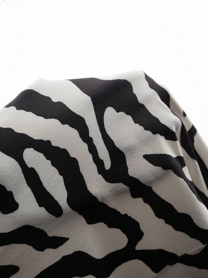 Maternity Zebra Print Backless Criss-Cross Dress,Black And White Summer Elegant Girlism Night Out Club Outfits,Bump Friendly Pregnancy Wedding Guest