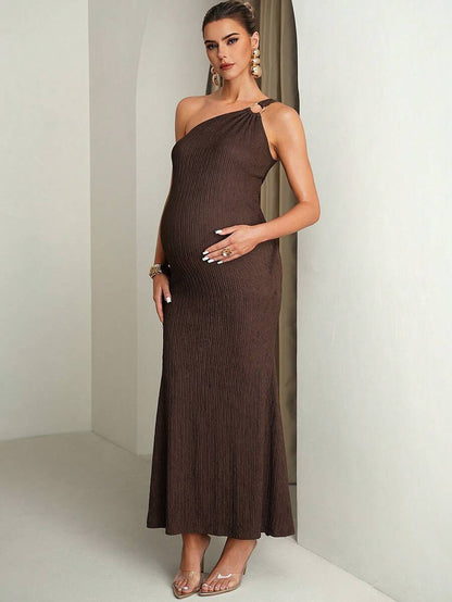 Pregnant Women Solid Color Metal Ring Decor Asymmetric Neckline Fitted Sleeveless Dress